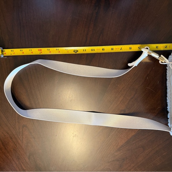 Lululemon Fleece Belt Bag - Picture 3 of 4